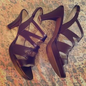 Naturalizer Presley Bordo Pearl 9.5